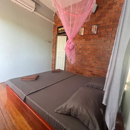 Ing Ing Guesthouse Koh Rong Sanloem Dış mekan fotoğraf