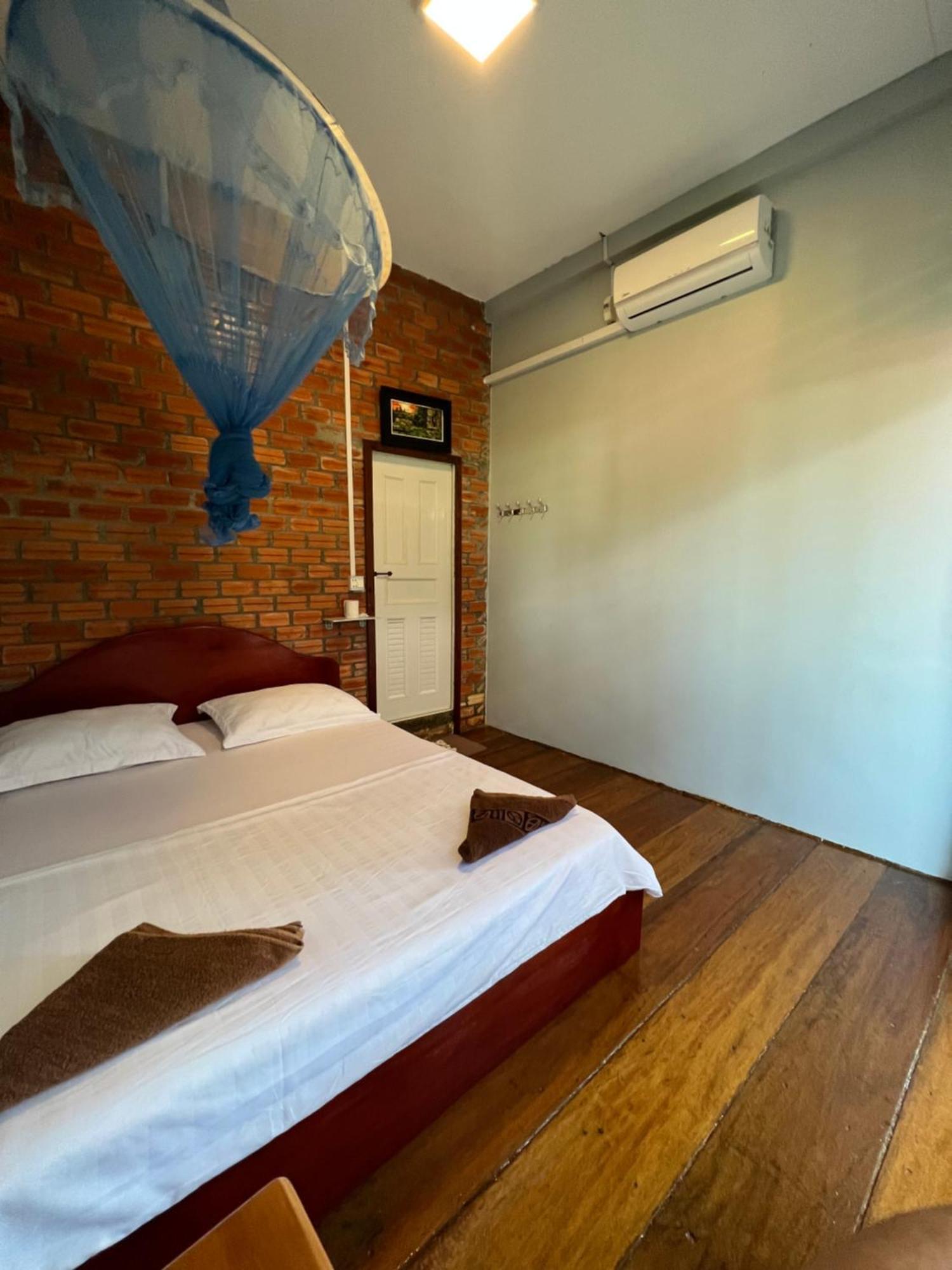 Ing Ing Guesthouse Koh Rong Sanloem Dış mekan fotoğraf